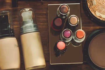 Tasks You Can Tackle in Under an Hour: Toss Old Beauty Products